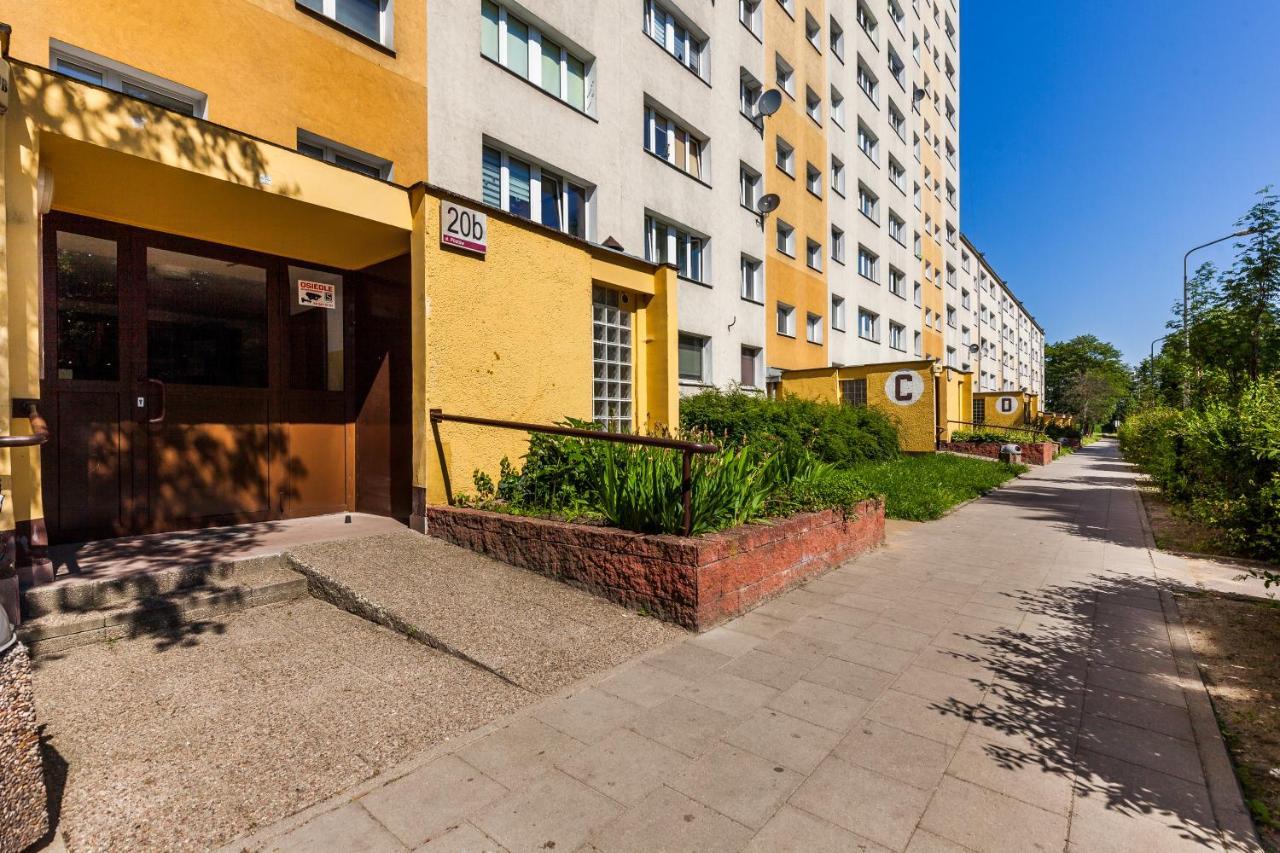 Pokoje Gdansk Zaspa - Pilotow 20B, 800M Skm-Zaspa, Odleglosc Do Morza 3Km Apartment Bagian luar foto