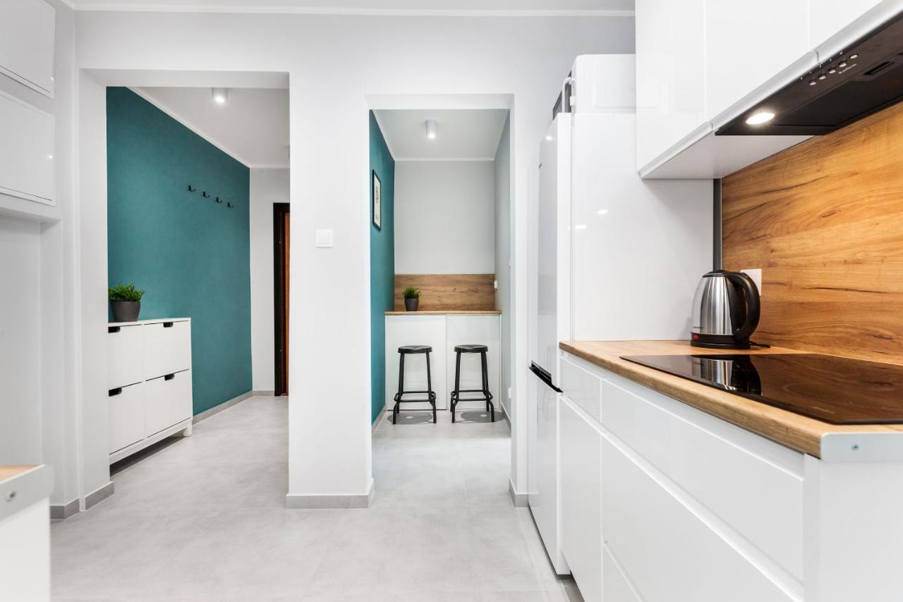 Pokoje Gdansk Zaspa - Pilotow 20B, 800M Skm-Zaspa, Odleglosc Do Morza 3Km Apartment Bagian luar foto